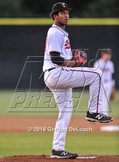 Thumbnail 3 in Midlothian @ Trinity (UIL 6A Bi-District Playoff)  photogallery.