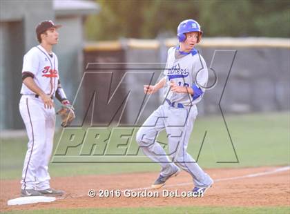 Thumbnail 3 in Midlothian @ Trinity (UIL 6A Bi-District Playoff)  photogallery.