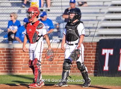 Thumbnail 2 in Midlothian @ Trinity (UIL 6A Bi-District Playoff)  photogallery.