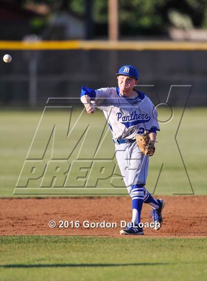 Thumbnail 2 in Midlothian @ Trinity (UIL 6A Bi-District Playoff)  photogallery.