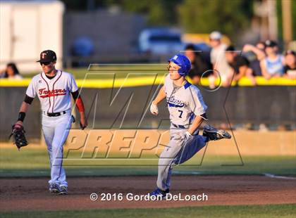 Thumbnail 3 in Midlothian @ Trinity (UIL 6A Bi-District Playoff)  photogallery.