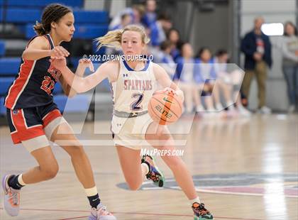 Thumbnail 1 in Miami Country Day vs. Bixby (NIKE Tournament of Champions) photogallery.