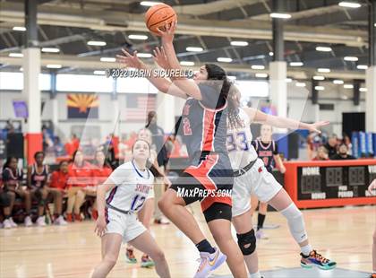 Thumbnail 1 in Miami Country Day vs. Bixby (NIKE Tournament of Champions) photogallery.