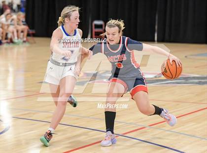 Thumbnail 1 in Miami Country Day vs. Bixby (NIKE Tournament of Champions) photogallery.