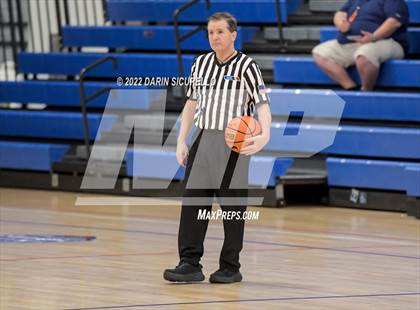 Thumbnail 1 in Miami Country Day vs. Bixby (NIKE Tournament of Champions) photogallery.