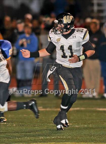 Thumbnail 1 in Carmel vs. Warren Central (IHSAA 5A Sectional Final) photogallery.
