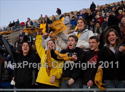 Thumbnail 3 in Carmel vs. Warren Central (IHSAA 5A Sectional Final) photogallery.