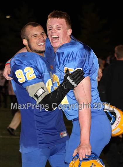 Thumbnail 1 in Carmel vs. Warren Central (IHSAA 5A Sectional Final) photogallery.