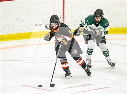 Thumbnail 3 in Greenwich Country Day vs. Proctor Academy (Exeter Invitational) photogallery.