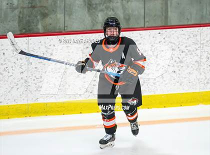 Thumbnail 2 in Greenwich Country Day vs. Proctor Academy (Exeter Invitational) photogallery.