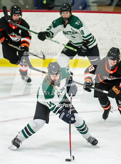 Thumbnail 1 in Greenwich Country Day vs. Proctor Academy (Exeter Invitational) photogallery.