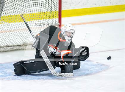 Thumbnail 2 in Greenwich Country Day vs. Proctor Academy (Exeter Invitational) photogallery.