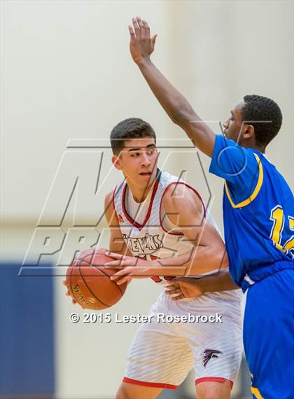 Thumbnail 3 in Clemens @ Stevens photogallery.