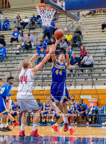 Thumbnail 2 in Clemens @ Stevens photogallery.