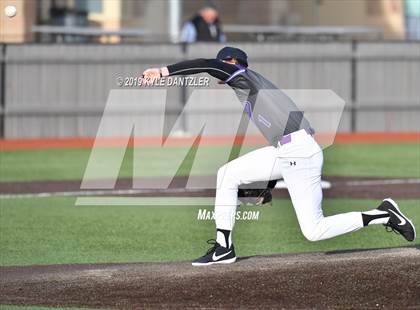 Thumbnail 2 in Bishop Gorman vs St. Mary's Hall (Texas Private School Classic) photogallery.