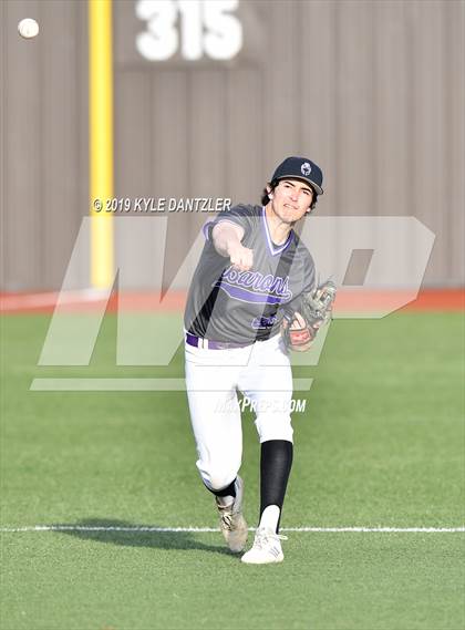 Thumbnail 2 in Bishop Gorman vs St. Mary's Hall (Texas Private School Classic) photogallery.