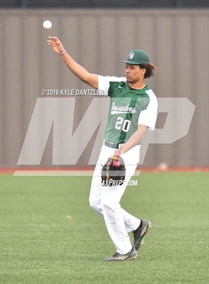 Thumbnail 2 in Bishop Gorman vs St. Mary's Hall (Texas Private School Classic) photogallery.