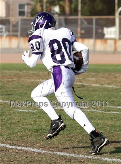Thumbnail 3 in Hoover @ Burbank photogallery.