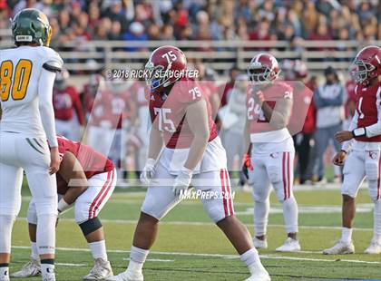 Thumbnail 3 in Trinity Catholic vs. Maryville(MSHSAA 3A Quarterfinal) photogallery.