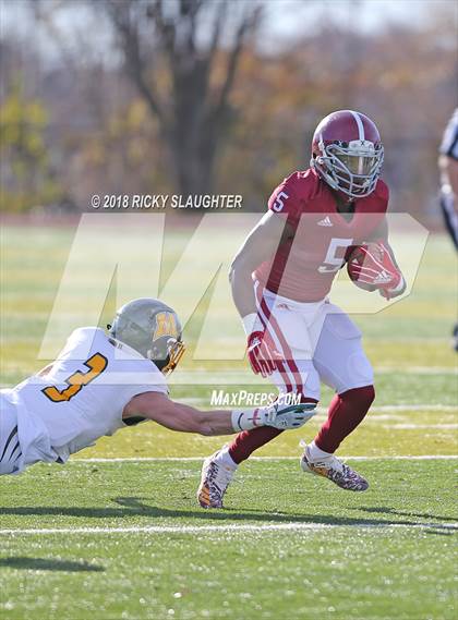 Thumbnail 2 in Trinity Catholic vs. Maryville(MSHSAA 3A Quarterfinal) photogallery.