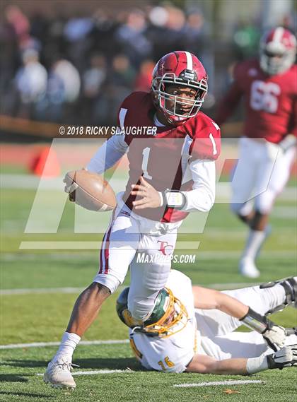 Thumbnail 2 in Trinity Catholic vs. Maryville(MSHSAA 3A Quarterfinal) photogallery.