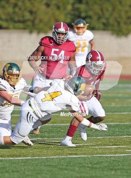 Thumbnail 3 in Trinity Catholic vs. Maryville(MSHSAA 3A Quarterfinal) photogallery.
