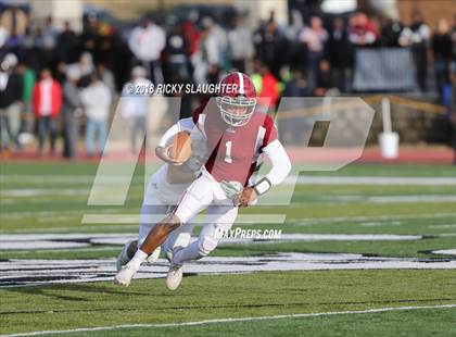 Thumbnail 1 in Trinity Catholic vs. Maryville(MSHSAA 3A Quarterfinal) photogallery.