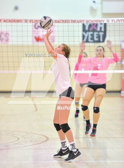 Thumbnail 1 in Mayfield @ Flintridge Sacred Heart photogallery.