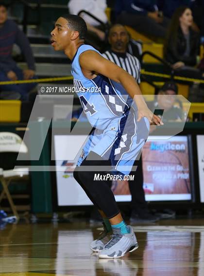 Thumbnail 1 in Etiwanda vs. Centennial (The Classic at Damien) photogallery.
