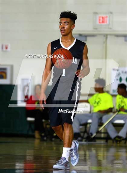 Thumbnail 1 in Etiwanda vs. Centennial (The Classic at Damien) photogallery.