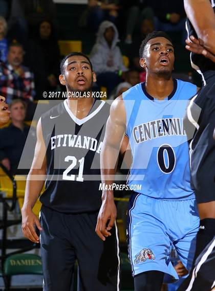 Thumbnail 2 in Etiwanda vs. Centennial (The Classic at Damien) photogallery.