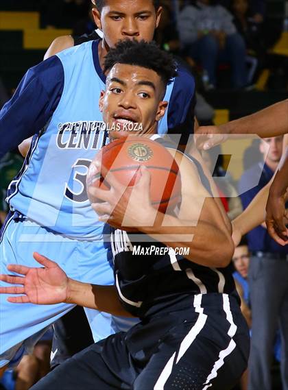 Thumbnail 1 in Etiwanda vs. Centennial (The Classic at Damien) photogallery.