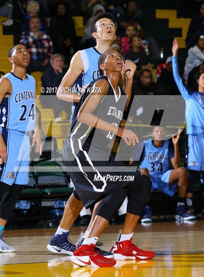 Thumbnail 2 in Etiwanda vs. Centennial (The Classic at Damien) photogallery.