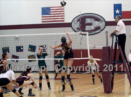 Thumbnail 3 in Waxahachie @ Ennis photogallery.