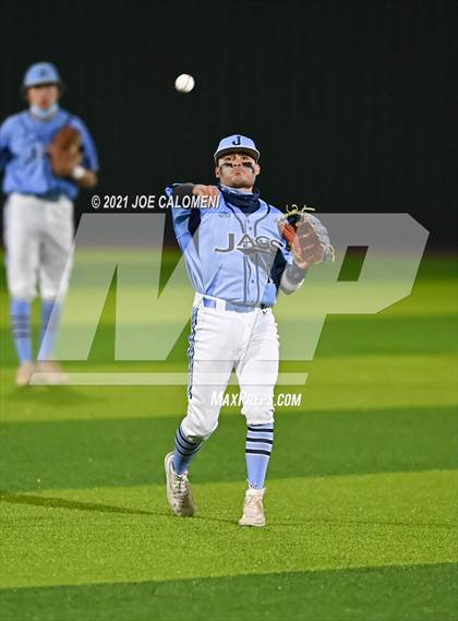 Thumbnail 2 in Johnson vs Madison photogallery.