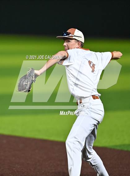Thumbnail 3 in Johnson vs Madison photogallery.