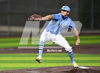 Thumbnail 3 in Johnson vs Madison photogallery.