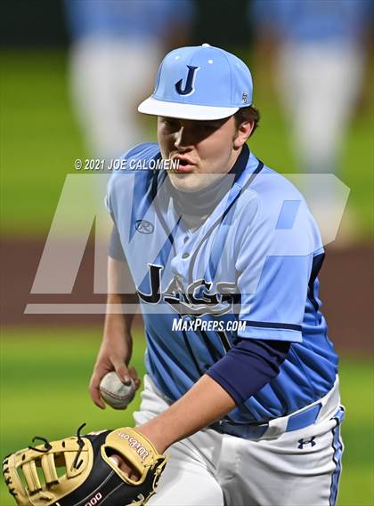 Thumbnail 3 in Johnson vs Madison photogallery.