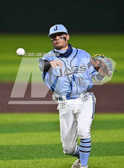 Thumbnail 3 in Johnson vs Madison photogallery.