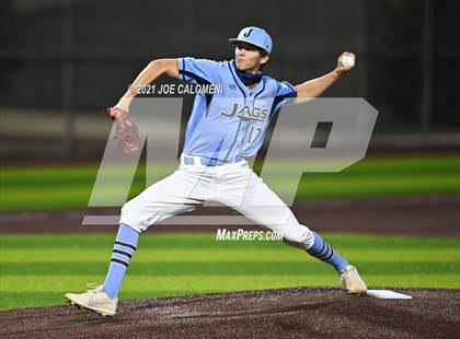Thumbnail 2 in Johnson vs Madison photogallery.