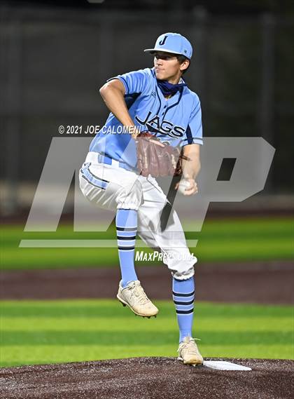 Thumbnail 3 in Johnson vs Madison photogallery.