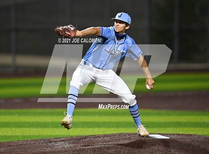 Thumbnail 3 in Johnson vs Madison photogallery.
