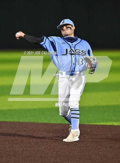 Thumbnail 3 in Johnson vs Madison photogallery.