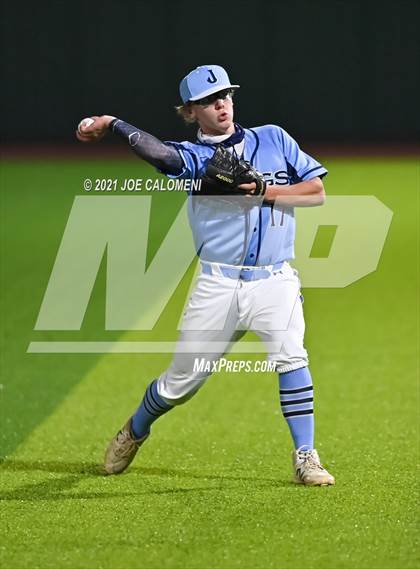 Thumbnail 3 in Johnson vs Madison photogallery.