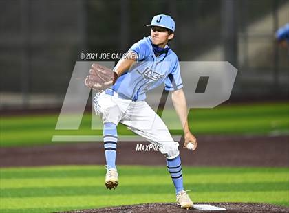 Thumbnail 3 in Johnson vs Madison photogallery.
