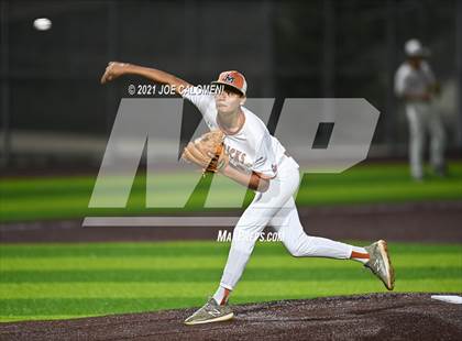 Thumbnail 3 in Johnson vs Madison photogallery.