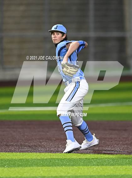 Thumbnail 3 in Johnson vs Madison photogallery.