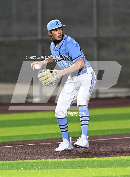 Thumbnail 3 in Johnson vs Madison photogallery.