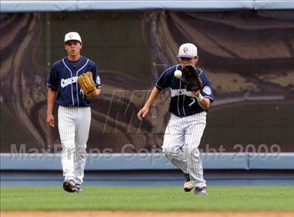 Thumbnail 1 in Chatswoth vs. Cleveland (CIF LA City Section D1 Final) photogallery.