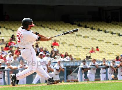 Thumbnail 3 in Chatswoth vs. Cleveland (CIF LA City Section D1 Final) photogallery.